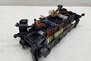 W246, A2465400140 Блок предохранителей Mercedes A W176 Арт e12439411, вид 1