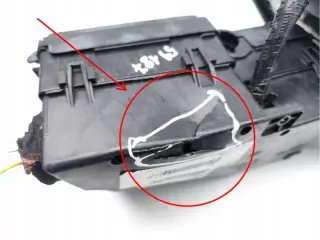 AV6T-14A067-BC Блок предохранителей Ford Kuga 3 Арт e12437578, вид 3