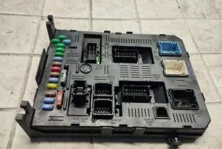 216761594H Блок предохранителей Citroen C4 2 Арт e12436739, вид 4