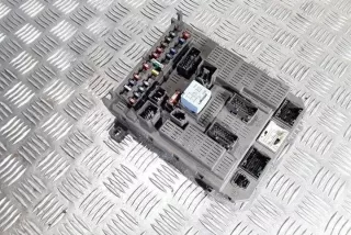 9645352980 Блок предохранителей Citroen C4 2 Арт e12436656, вид 1