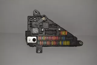 9138830 Блок предохранителей BMW 5 E60/E61 Арт e12435490, вид 3