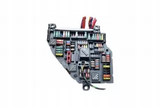 926492302 Блок предохранителей BMW 5 F10/F11/GT F07 Арт e12435189, вид 5