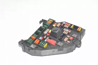 9264923 Блок предохранителей BMW 5 F10/F11/GT F07 Арт e12435056, вид 4