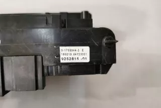 9252815 Блок предохранителей BMW 5 F10/F11/GT F07 Арт e12434984, вид 4