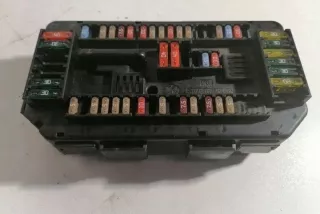 9337879 Блок предохранителей BMW 1 F20/F21 Арт e12433885, вид 3
