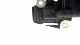 9677093080 Расходомер воздуха Peugeot 5008 2 Арт e12432036, вид 4