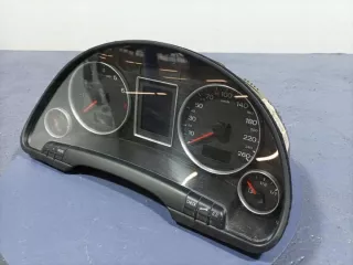 8E0920901C Щиток приборов (приборная панель) Audi A4 B7 Арт e12426435, вид 2