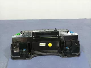 8E0920901C Щиток приборов (приборная панель) Audi A4 B7 Арт e12426435, вид 5