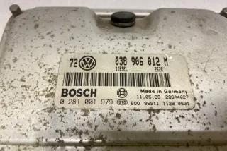 038906012M Блок управления двигателем Volkswagen Bora Арт e12423185, вид 3