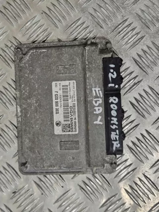 03E906023J Блок управления двигателем Skoda Roomster 1 Арт e12423014, вид 1