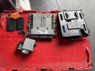 237103956R 237103956r Блок управления двигателем Renault Scenic 3 Арт e12422652, вид 1