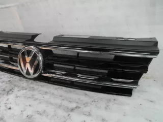 5NA853653 Решетка радиатора Volkswagen Tiguan 2 Арт e12420299, вид 3