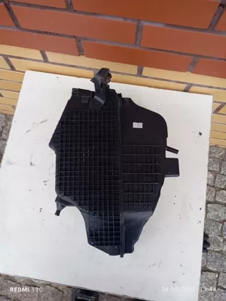 165001258R Корпус воздушного фильтра Renault Clio 4 Арт e12417673, вид 4