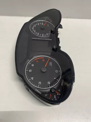 8R0920930B Щиток приборов (приборная панель) Audi Q5 1 Арт e12409866, вид 2