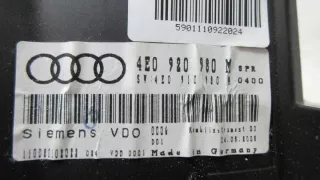 4E0920980M Щиток приборов (приборная панель) Audi A8 D3 (S8) Арт e12409862, вид 4