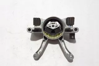 6862577 Подушка крепления КПП BMW 5 G30/G31 Арт e12408531, вид 1