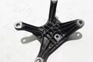 8W0399118Q Подушка крепления КПП Audi Q8 Арт e12408456, вид 3