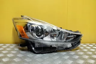 TOYOTAPRIUSVPLUS-2015ZWYKASOCZEWKOWARUSA Фара правая Toyota Prius 5 Арт e12404799, вид 1