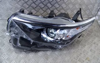 KOMPLETNA81150-02K30 Фара левая Toyota Auris 2 Арт e12404701, вид 1