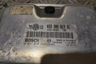 0281010944 Блок управления двигателем Volkswagen Passat B5 Арт e12393330, вид 3