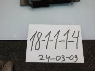S113717113D Блок управления двигателем Renault Scenic 1 Арт e12392264, вид 3