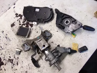2006R- 5555933AX, 5555933 0261208940 Блок управления двигателем Opel Corsa D Арт e12391155, вид 2
