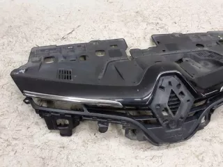 2012-2016R Решетка радиатора Renault Clio 4 Арт e12388460, вид 2