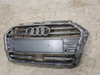 2016-2019 8V3853651AE Решетка радиатора Audi S3 8V Арт e12386733, вид 3