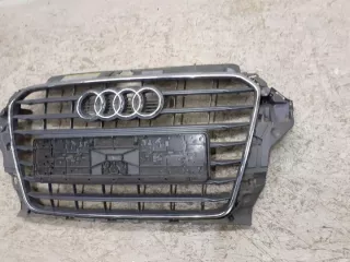 8V5853651 2013-2016R Решетка радиатора Audi A3 8V Арт e12386634, вид 3