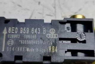 8E0959643B Датчик удара Audi A4 B7 Арт e12378034, вид 1