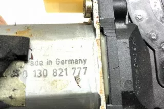 0130821777 Моторчик стеклоподъемника Volvo V70 2 Арт e12372597, вид 1