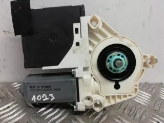 1K0959792G Моторчик стеклоподъемника Volkswagen Passat B6 Арт e12372175, вид 1