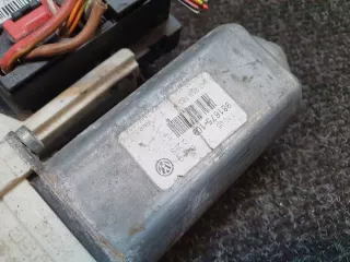 1K0959792G Моторчик стеклоподъемника Volkswagen Passat B6 Арт e12372133, вид 5