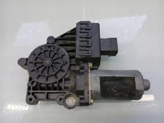 90579356 Моторчик стеклоподъемника Opel Zafira A Арт e12371252, вид 1