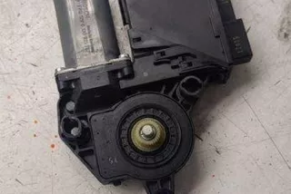 105998204 Моторчик стеклоподъемника Audi A4 B7 Арт e12369586, вид 2