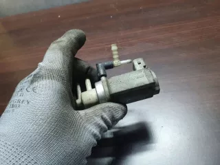 059906627A Клапан электромагнитный Audi A6 C5 (S6,RS6) Арт e12366154, вид 4