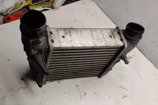 8E0145805AA Интеркулер Audi A4 B7 Арт e12359698, вид 3