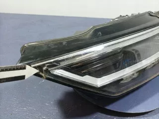 4N0941033B Фара левая Audi A8 D5 (S8) Арт e12355994, вид 3
