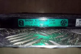 1J0820411D Радиатор кондиционера Volkswagen Golf 4 Арт e12355622, вид 3