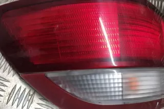 22061827 Фонарь задний правый Mazda 626 GF Арт e12346049, вид 1