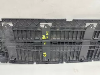 8U0807233E Декоративная крышка двигателя Audi Q3 1 Арт e12337673, вид 4