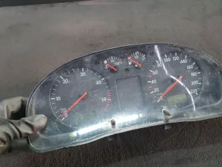 3B0919860C Щиток приборов (приборная панель) Volkswagen Passat B5 Арт e12330855, вид 10