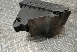 03G133835 Корпус воздушного фильтра Audi A4 B7 Арт e12330042, вид 1