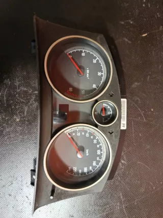 13216684 Щиток приборов (приборная панель) Opel Zafira B Арт e12329681, вид 1
