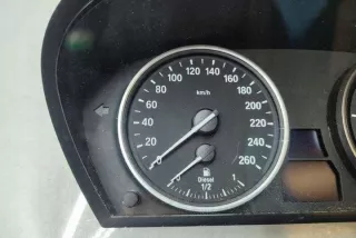 9177261 Щиток приборов (приборная панель) BMW 5 E60/E61 Арт e12327622, вид 2