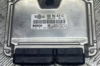 1039S02040 Блок управления двигателем Volkswagen Passat B5 Арт e12321842, вид 3