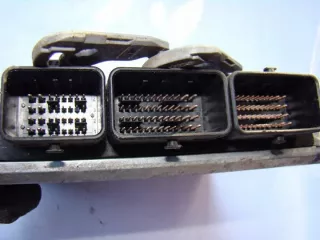 0281011105 Блок управления двигателем Renault Master 2 Арт e12320421, вид 3