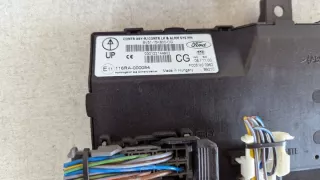 8V21-12A650-PG Блок управления двигателем Ford Fiesta 5 Арт e12317842, вид 3