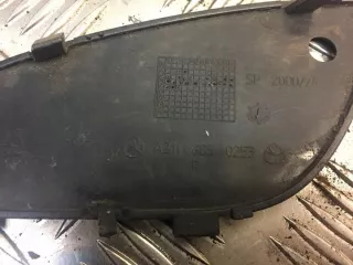 2118850353 Решетка радиатора Mercedes E W211 Арт e12316017, вид 2