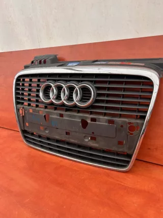 8E0853651J Решетка радиатора Audi A4 B7 Арт e12315284, вид 9